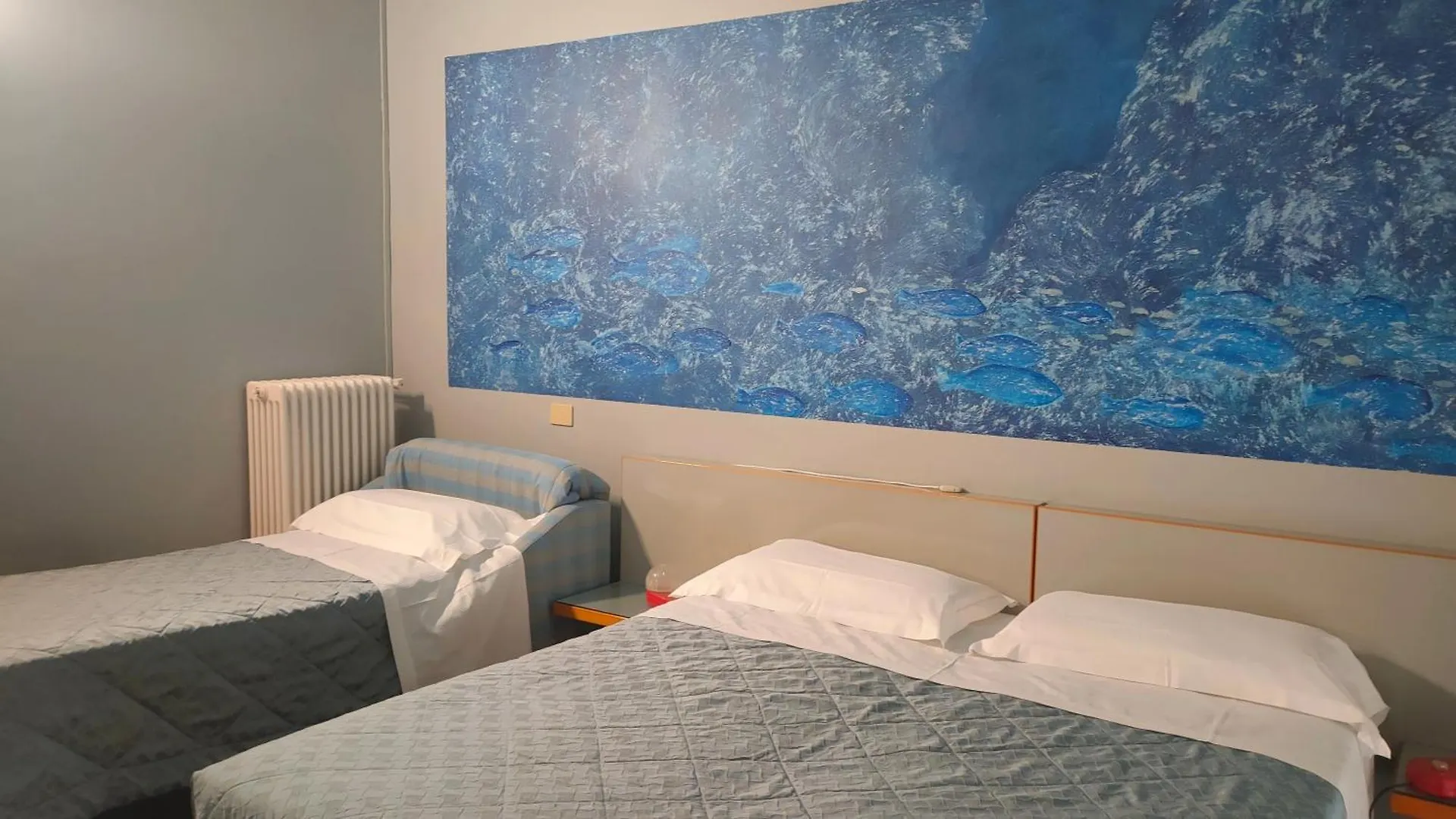 סירמיונה Hotel Luna