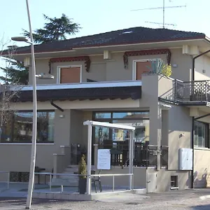 Szálloda Margherita Meuble, Sirmione
