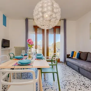 Apartman Isa, Sirmione