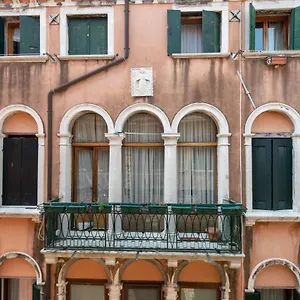 San Polo Canal View By Wonderful Italy Apartamento Venecia