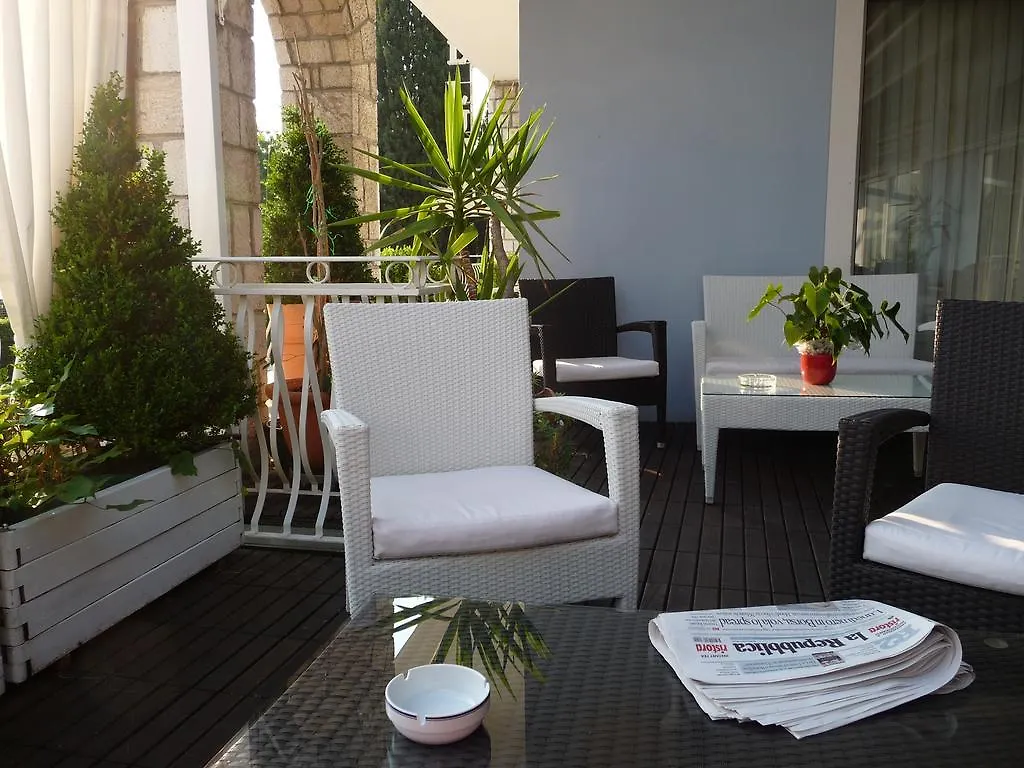 Hotel Luna Σιρμιόνε